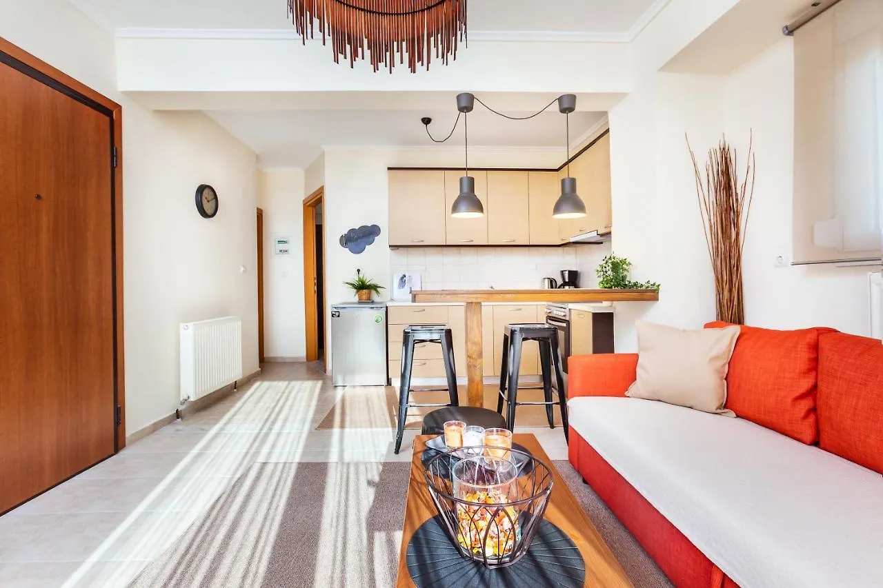 Nikopolis Bus Corner Apartment Thessaloniki Greece