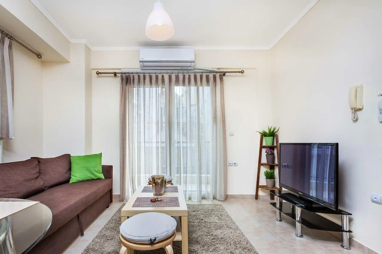 Nikopolis Bus Corner Apartment Thessaloniki